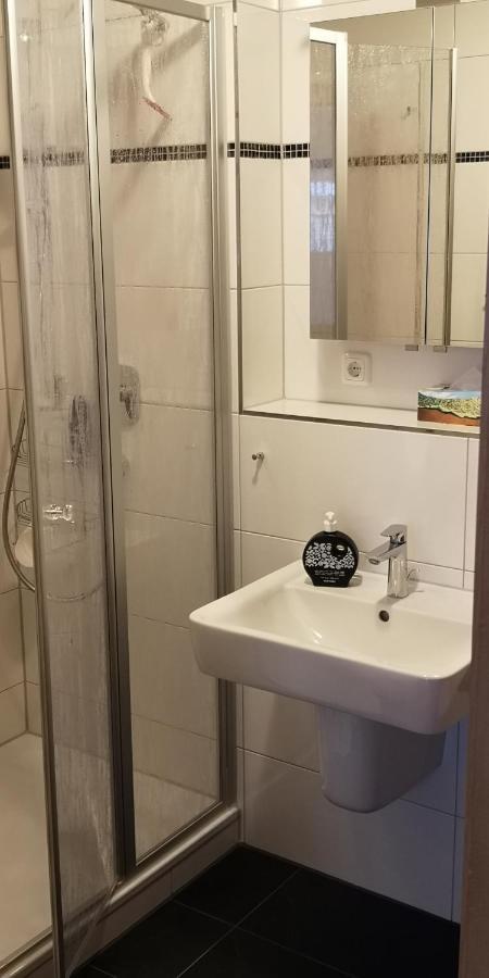 Zentrale Und Strandnahe Ferienwohnung In Kuehlungsborn Ost Εξωτερικό φωτογραφία